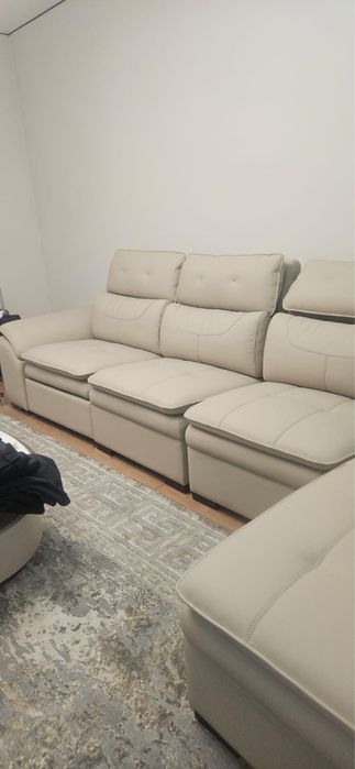 Диван кожанный  большой