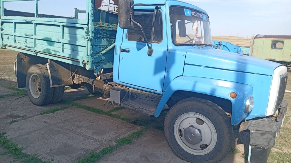 Продам Газ 53 на ходу , рабочий !