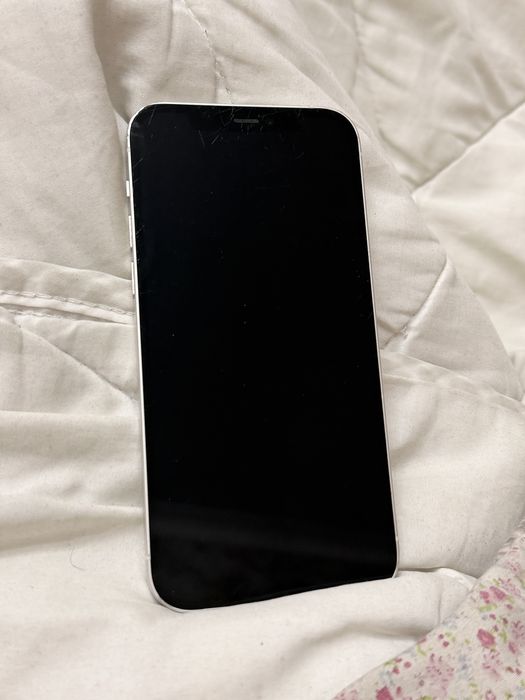 Продается iphone 12 128gb 76% акб