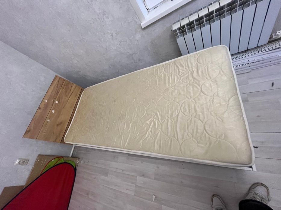 Продается кровать шкаф комплект