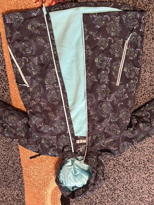 Продам куртку осень/весна