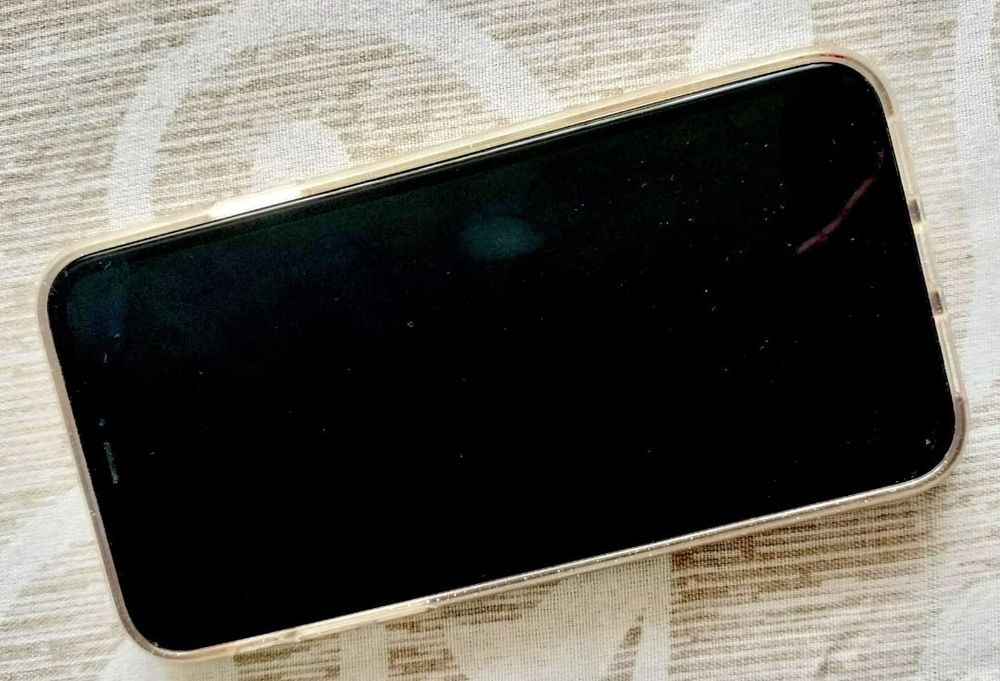 Telefon mobil iPhone11, 64 GB, White