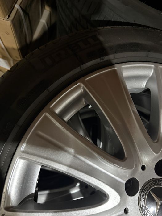 Mers w222 original diska va pirelli runflat balonlari sotiladi