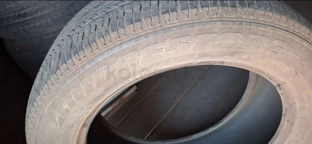 Bridgestone dueler H/L 400