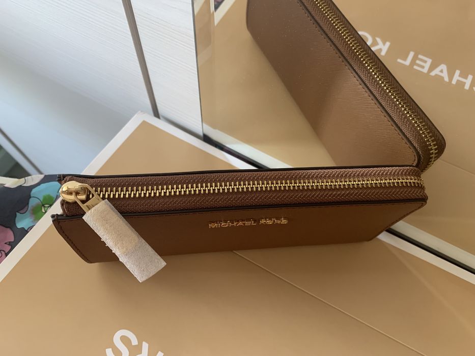 Кошелек кожаный MICHAEL KORS оригинал!