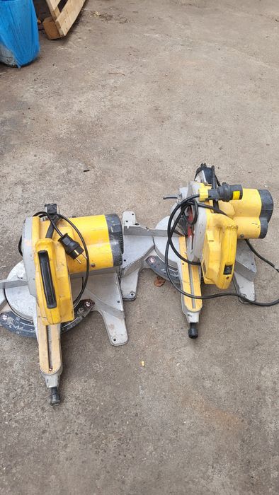 Vînd 2 circulare Dewalt în stare foarte buna,
