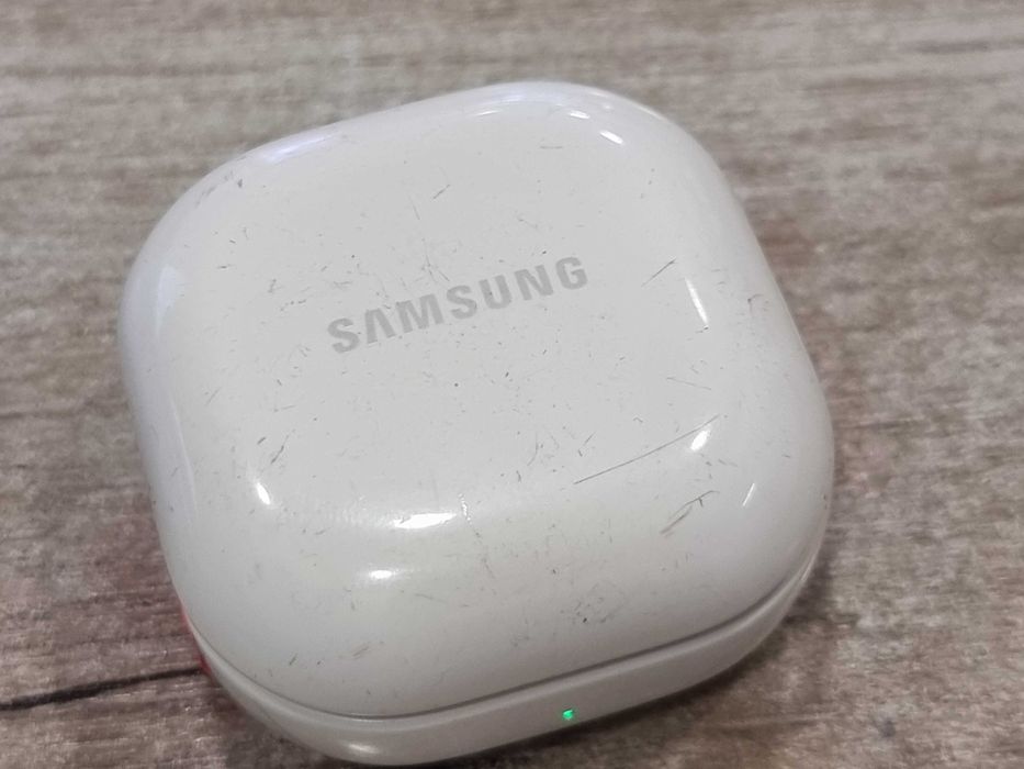 слушалки Samsung Galaxy Buds2