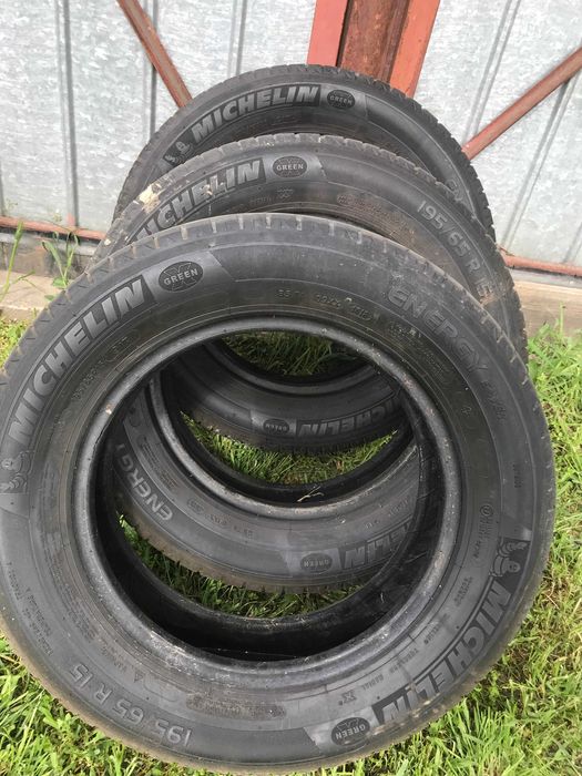 Set anvelope vara Michelin Continental Tracmax 195/65/R15 235/50/R18