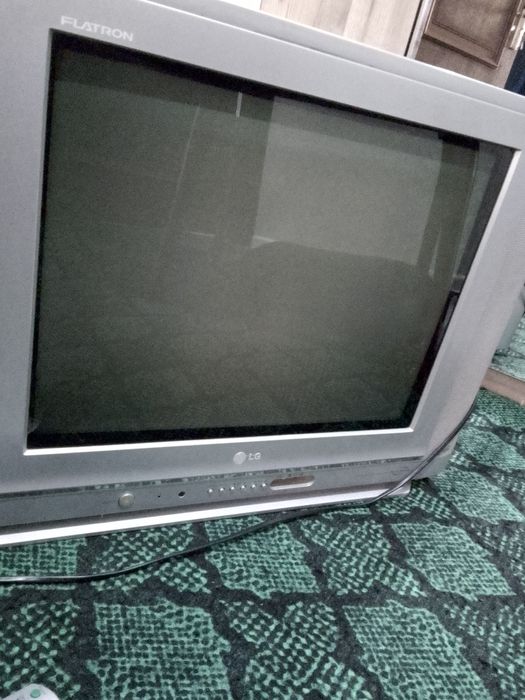 Televizor LG flatron sotildi