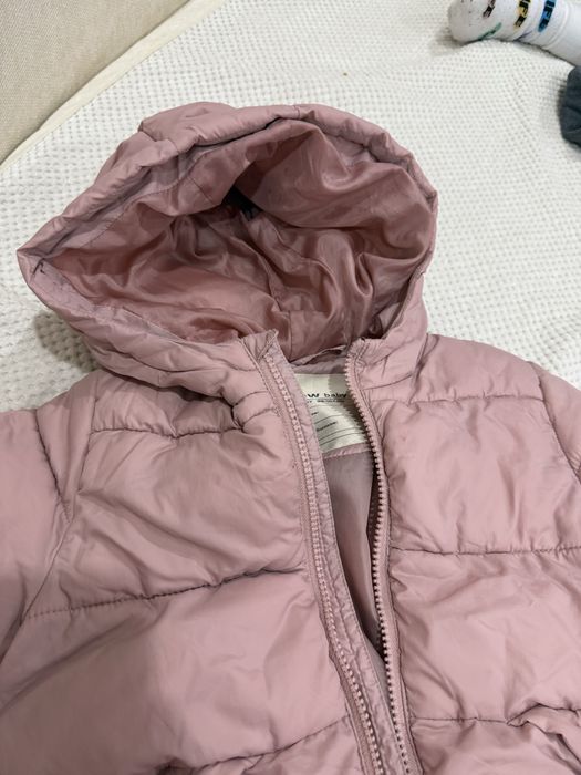 Продам курточку , кофту детскую