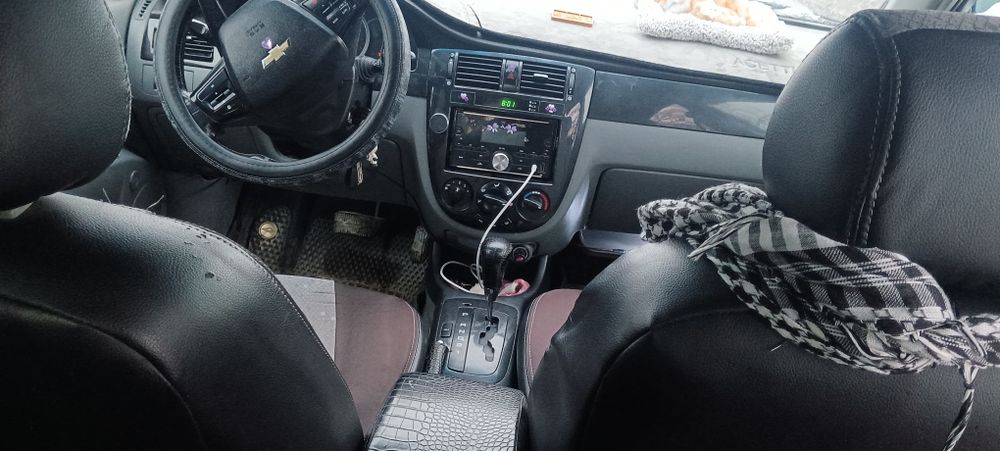 Продается Лассети автомат 1,6