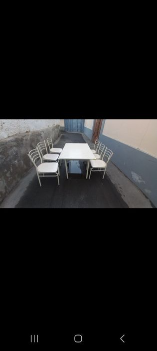 Кухонный стол стул