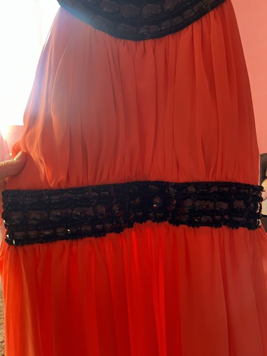 Платья розовый