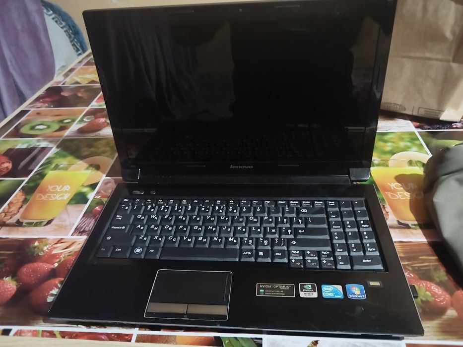 Lenovo V560 Holati yaxshi
