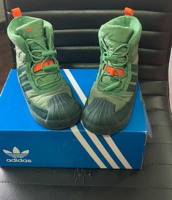 Cizme iarna ADIDAS SUPERSTAR-Marime 27-purtati doar un SEZON