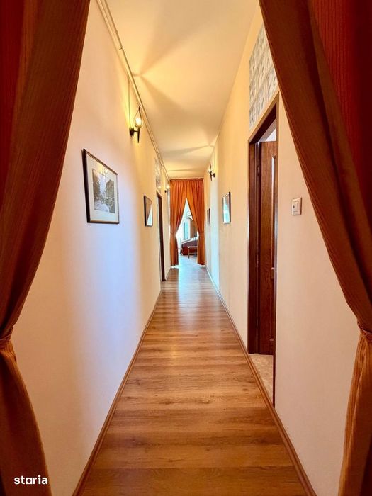 2 camere Centru Istoric , 55mp, la casa, mobilat, 149000Euro