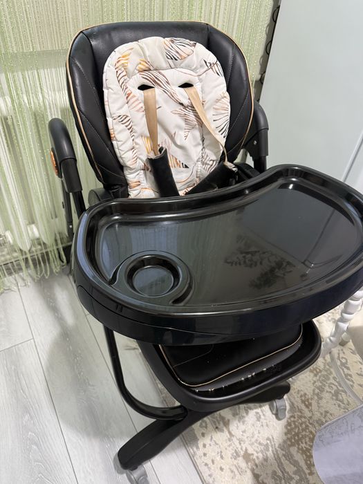 Продам детский стульчик для кормления