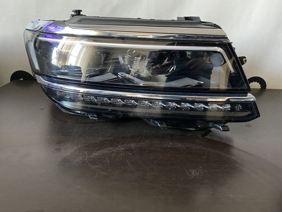 Far dreapta Vw Tiguan full led matrix an 2016-2021