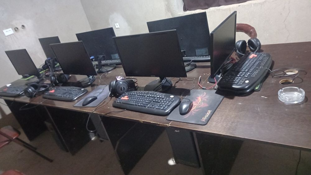 Kompyuterlar sotiladi ddr3 hd61 plata azu 8 pajti yengi manitor 22 li