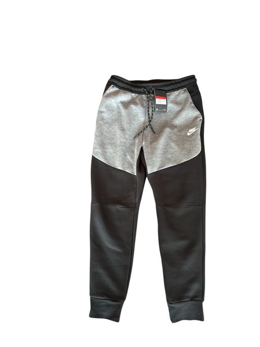 Pantaloni trening Nike