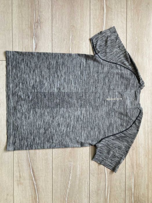 Найк Nike Techknit Running Dri Fit мъжка тениска за тичане размер М