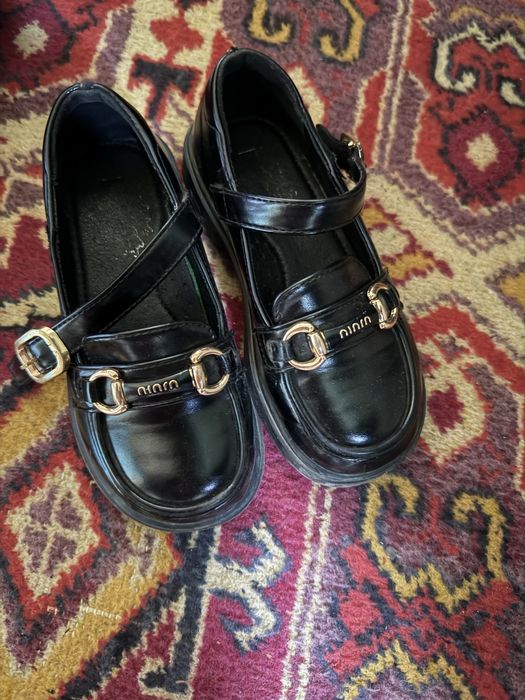 Продаются туфли