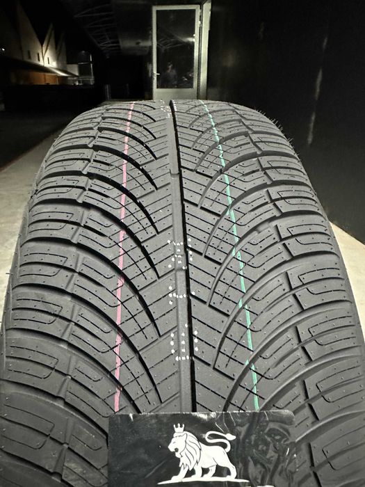 Нови всесезонни гуми ARIVO CARLORFUL A/S 245/45R19 102W XL НОВ DOT