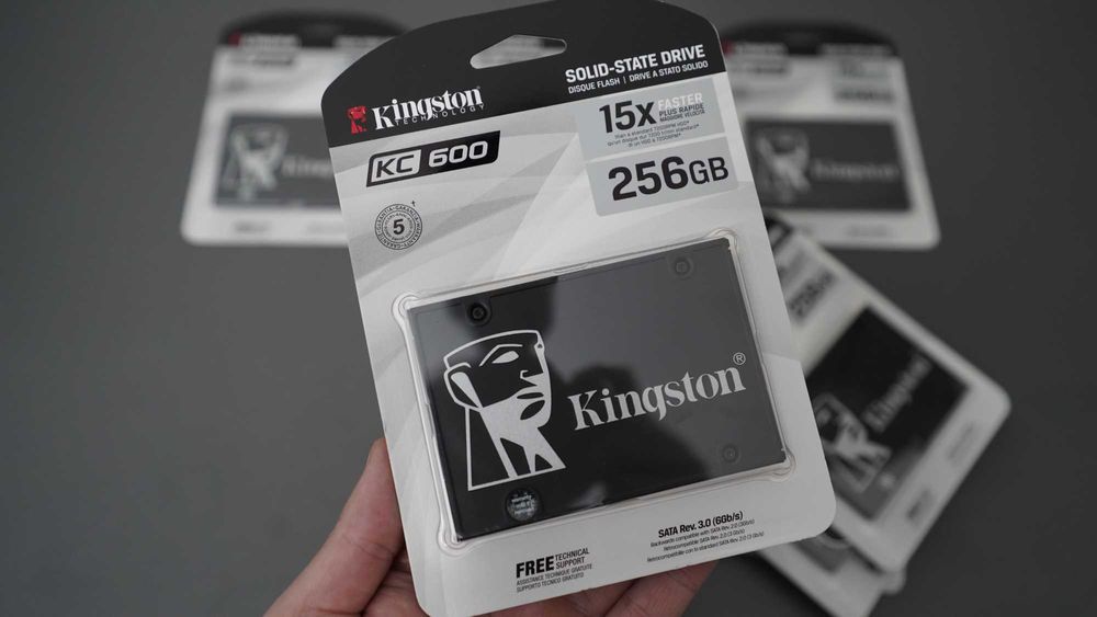 Kingston KC600 2.5 256GB SATA3 - ново и запечатано бързо SSD