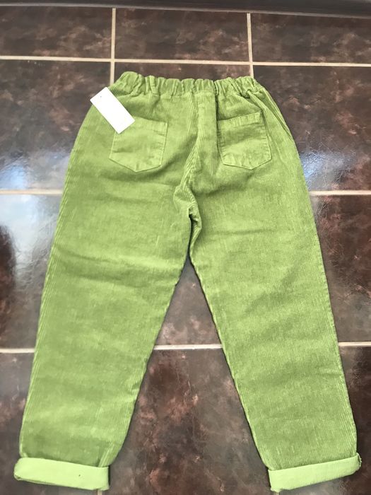 Pantaloni kaki raiat