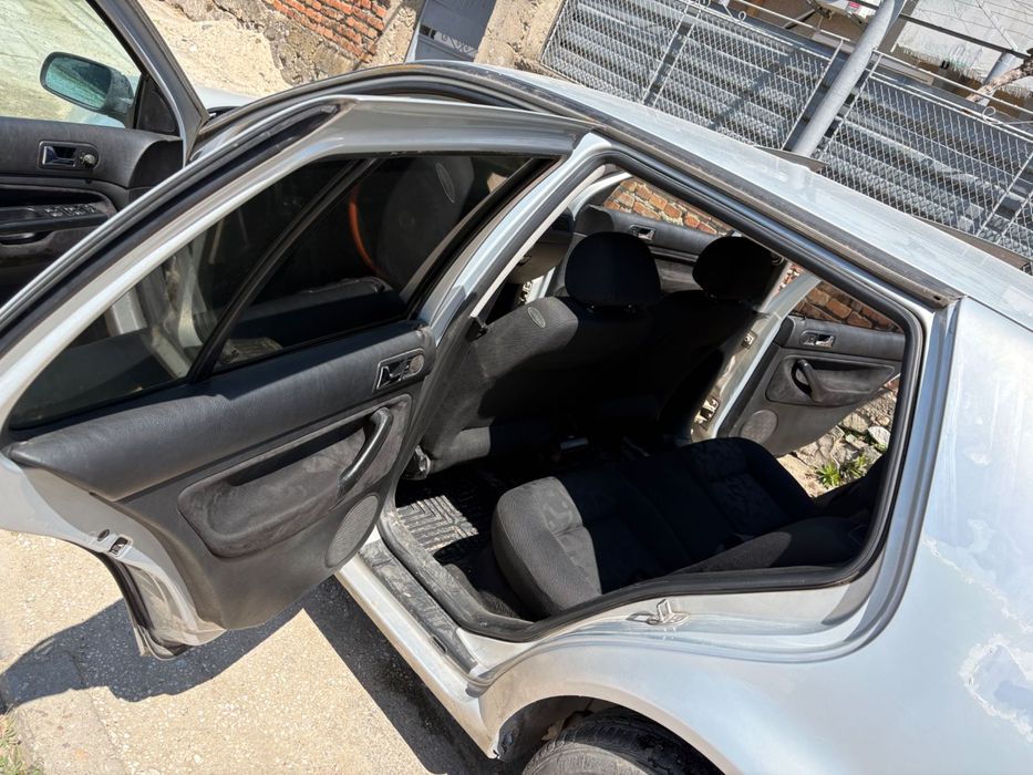 Голф 4 1.9 TDI на части или цяла