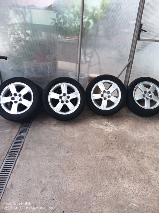 Джанти с гуми и гайки за Мицубиши аутлендур 17 цола