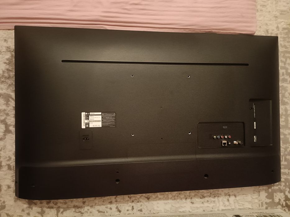 Телевизор LG смарт ТВ