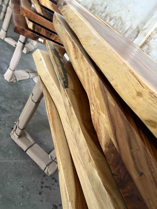 Трапезна маса/плот от индонезийско дърво