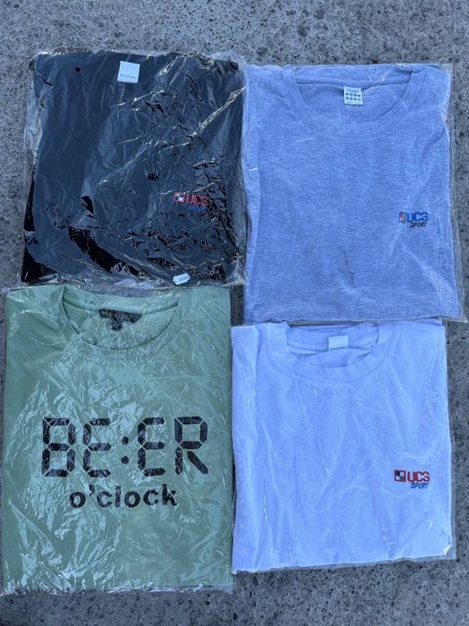 Продаются мужские футболки на развес 1кг-200.000 сум лот . Оптом .