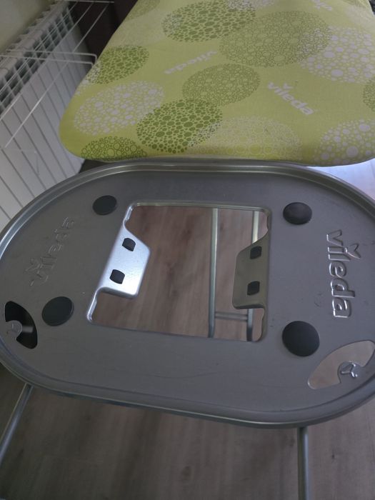 Маса за гладене Vileda VS107 – нова, неизползвана