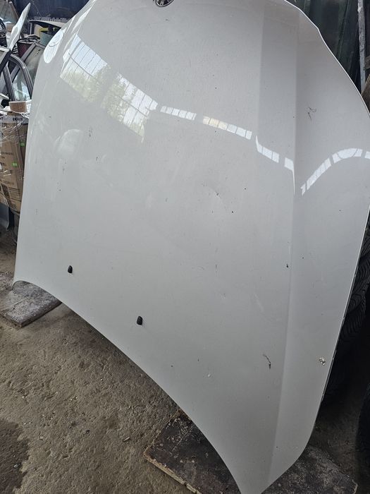 Преден капак бмв е60 е61 bmw 535 530d