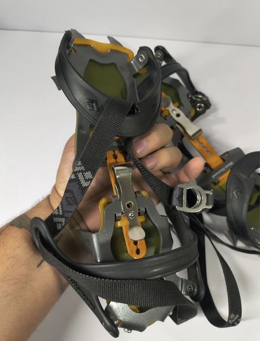 Coltari manuali Black Diamond Contact Strap Petzl Grivel