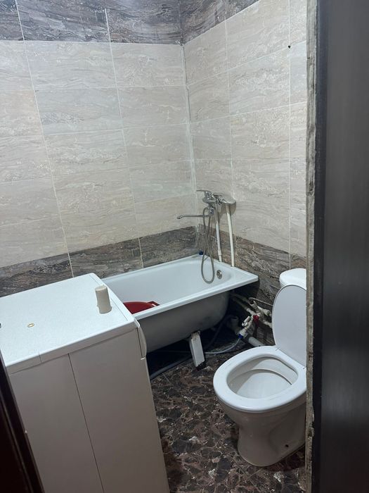 Продаю 1комн квартиру. Срочно.