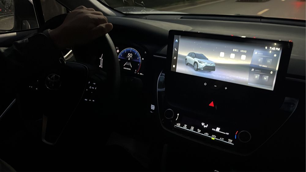 Toyota Frontlander, Новая, в салафане