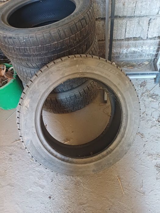 Продам шины. Зимние