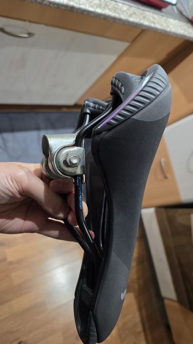 Седалка за колело Sportourer Garda Gel Flow Plus