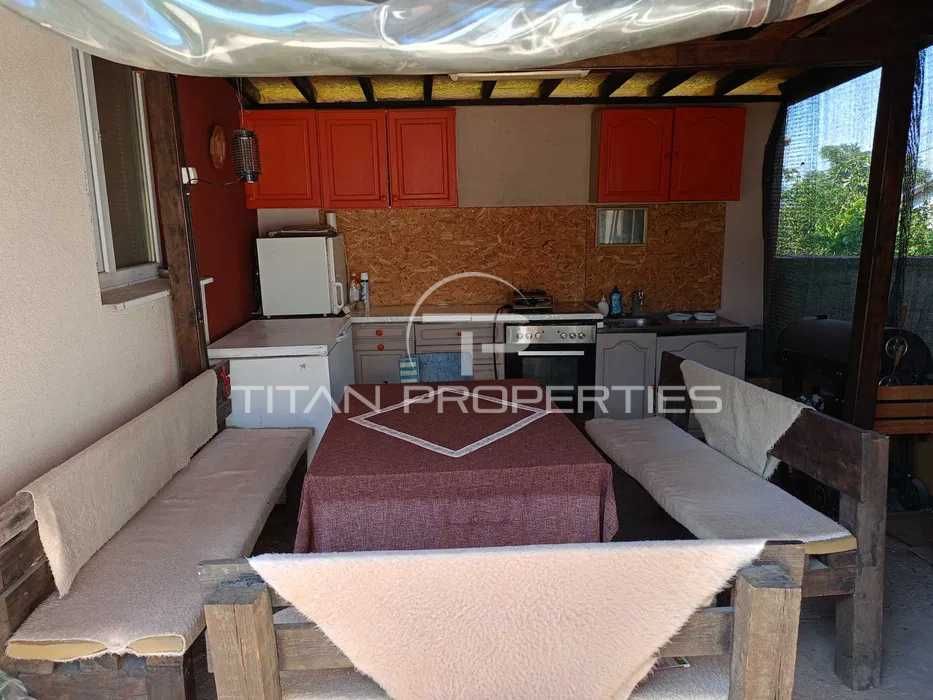 Продава се Къща в с. Брестовица, Област Русе - 200 кв.м за 1490 €/кв.м - Снимка #5