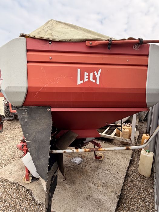 Distribuitor ingssaminte MA Lely Centerliner