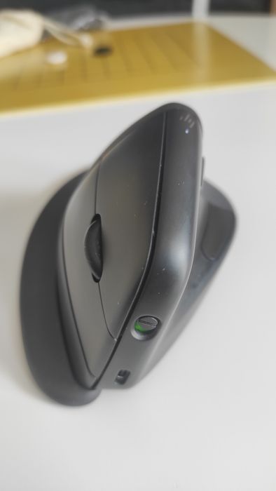 Мишка вертикална ергономична