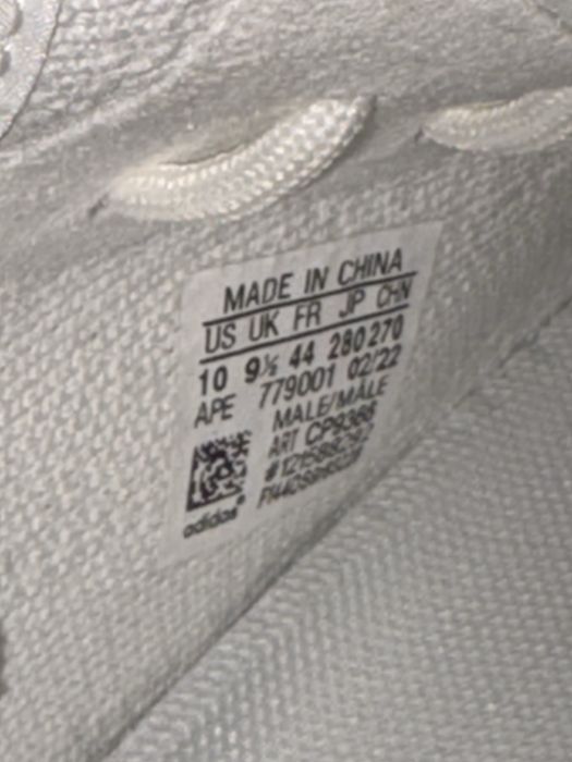 Adidas Yeezy Boost 350 V2 Cream White - Mărimea 44