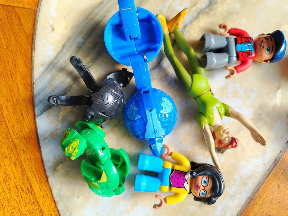 Играчки,, колички, бакогани