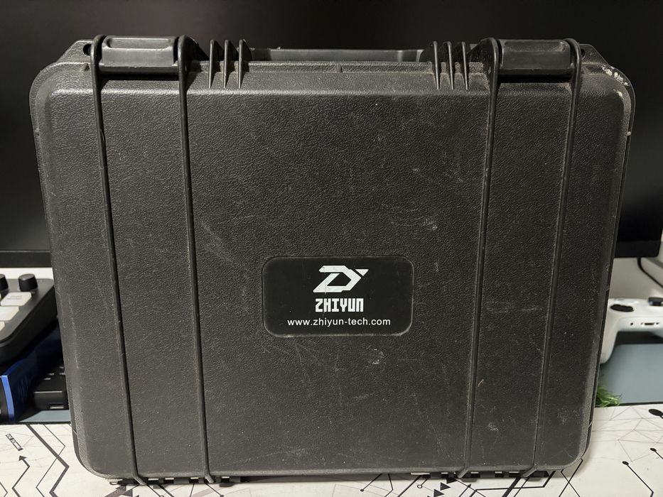 Stabilizator Zhiyun Crane Plus