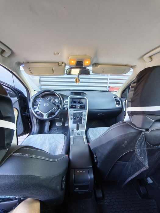 Volvo xc60 D5 пет цилиндров дизел на Волво