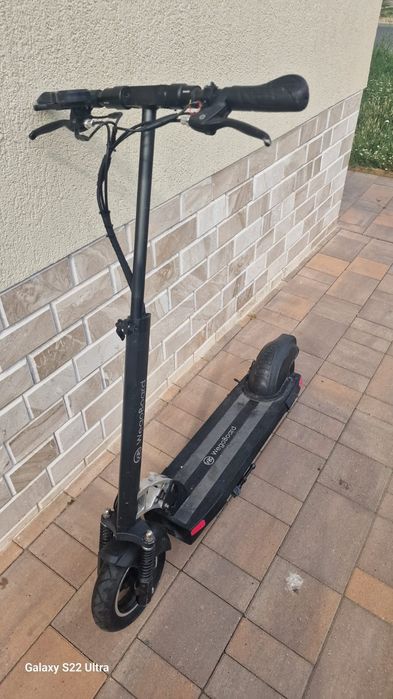 Trotineta electrica 500 roni merge si dupa 500 metri se opreste