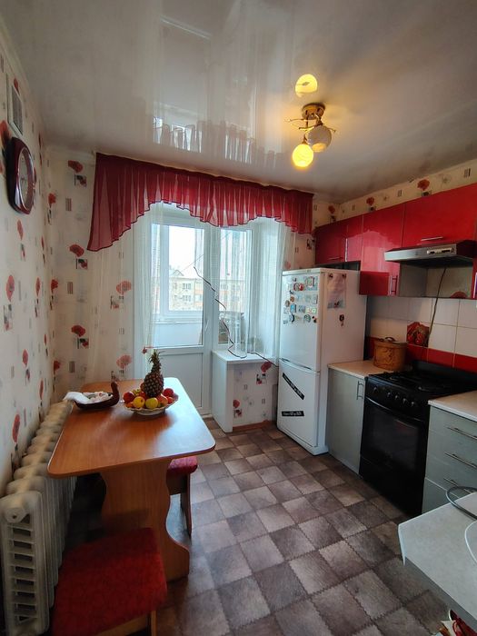 Продам 2 ком квартиру район Байтерек 18900